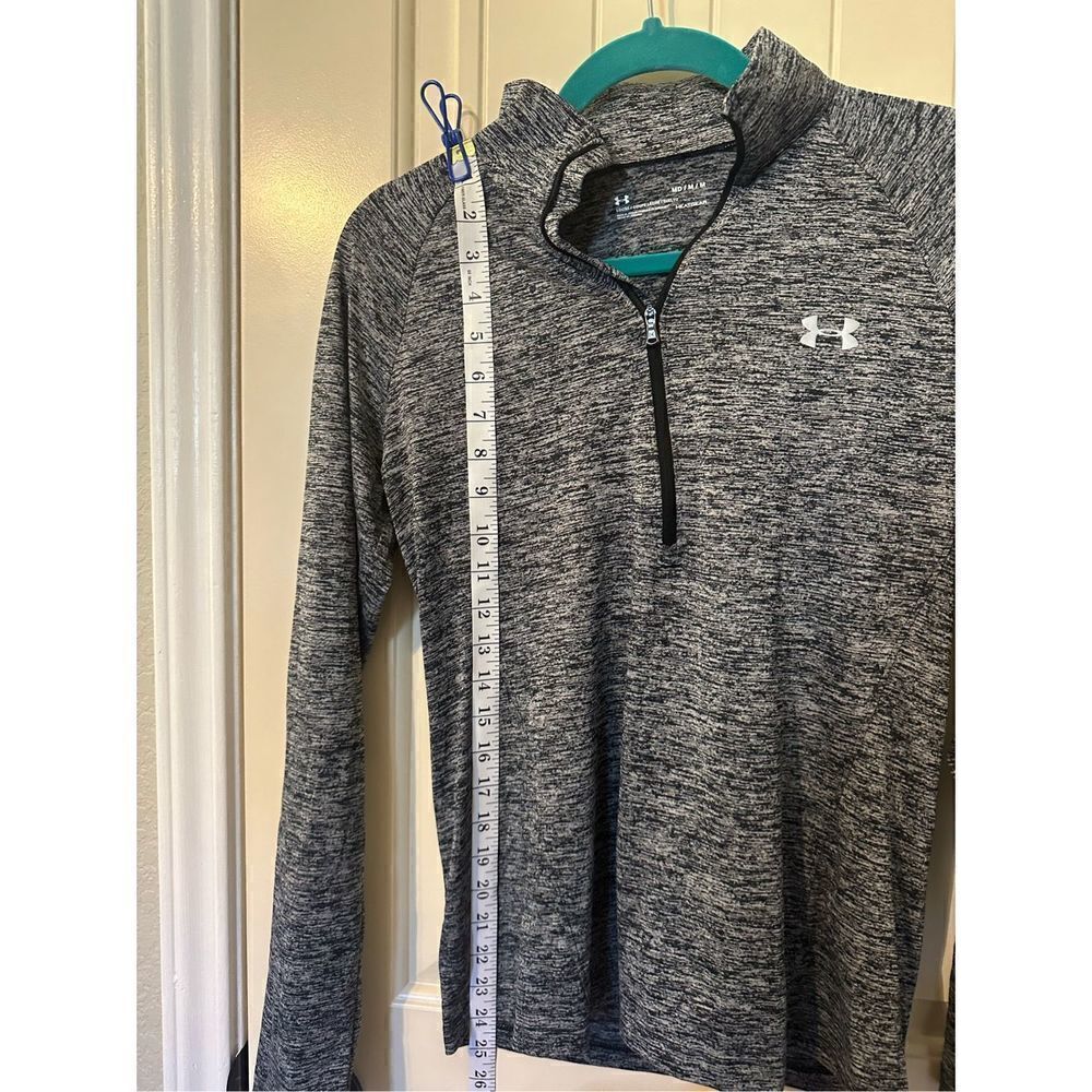 Under Armour Women’s Tech Twist 1/2 Zip Long Sleeve Top - Size Medium - Picture 9 of 9
